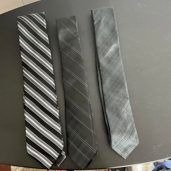 Lot of 3 Men's Neck Ties Stafford, Goodfellow, Haggar Grey Silk Workwear - Picture 1 of 10